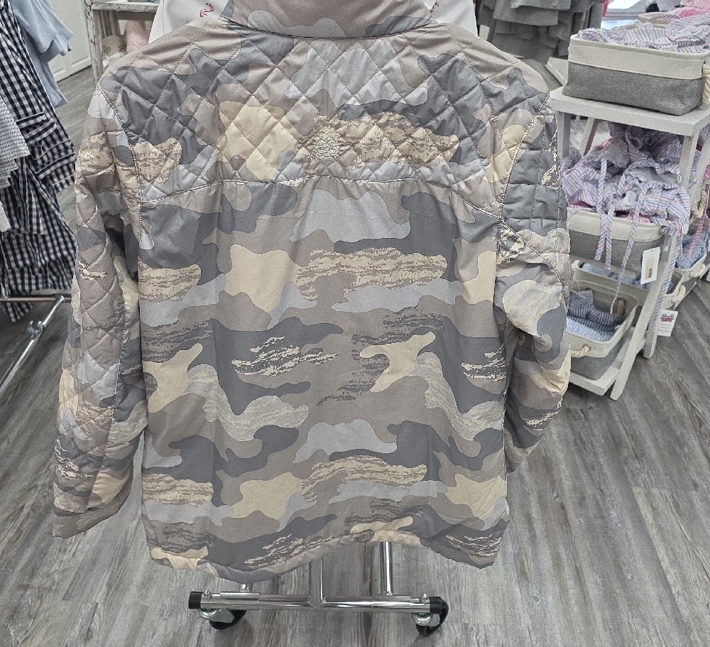 Women's STIO Camouflage Jacket (Shacket) - Picture 5 of 5
